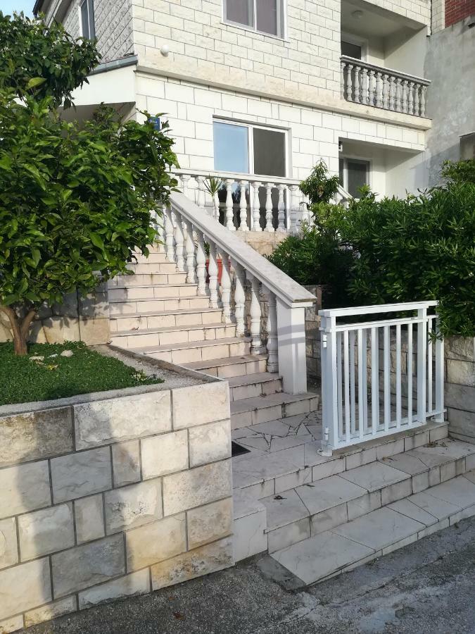 The Piano Apartment Завалатица Экстерьер фото