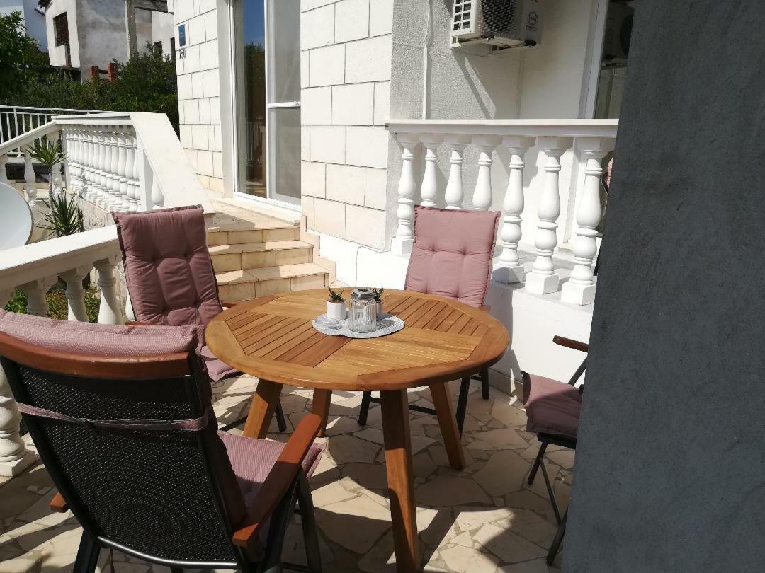 The Piano Apartment Завалатица Экстерьер фото